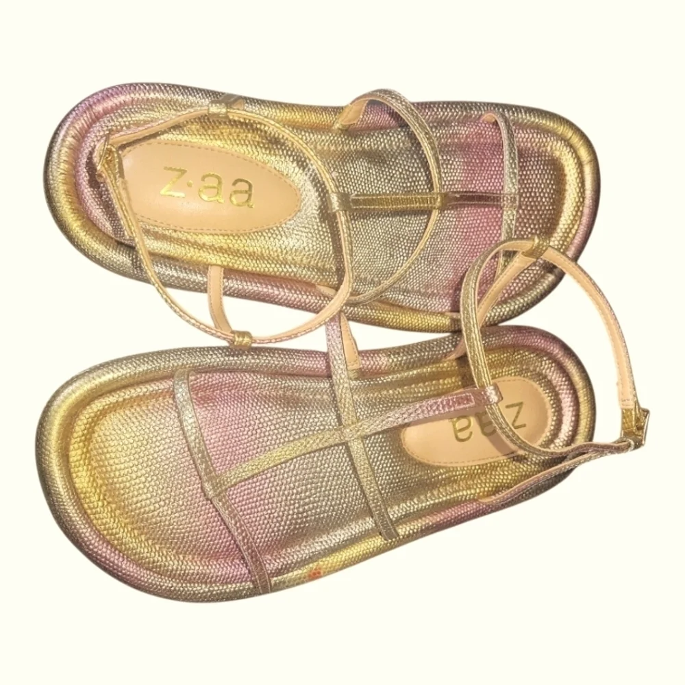 Z.aa Metallic Ombre Gold and Tan Strappy Sandals Made In Brazil US 7 EU 38 BR 36